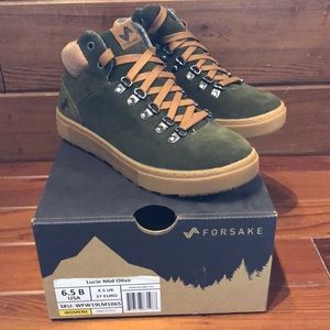 Forsake Lucie Mid Olive 6.5 BNIB